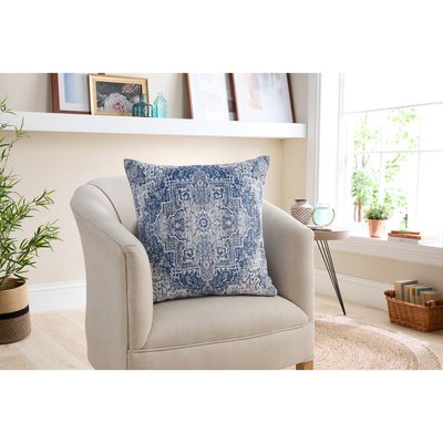 Distressed Floral Washable Cushion SO'HOME