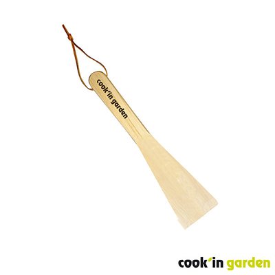 Spatule racloir en bois pour nettoyer une plancha COOK IN GARDEN