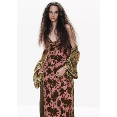 Robe dévoré à encolure drapée MANGO