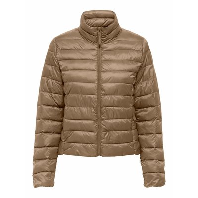 Chaqueta acolchada corta con cuello alto ONLY