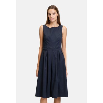 Robe d'été de coupe cintrée VERA MONT
