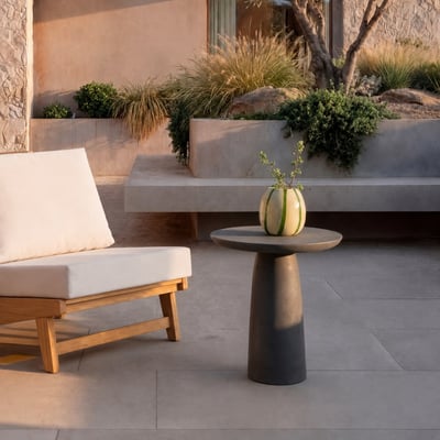 Table basse de jardin en Ciment, MIGUEL TIKAMOON