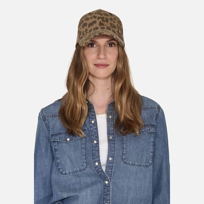Chapeau ELZIO MKT STUDIO