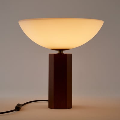 Lampe à poser, en verre opalin et chêne, BRUA LA REDOUTE INTERIEURS