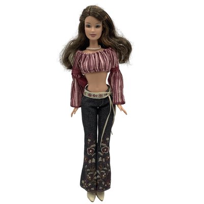 Poupée Barbie Teresa Fashion Avenue 2002 - Très bon état MATTEL