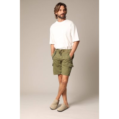Short bermuda avec poches cargo, mousqueton et patch arrière CEMI DEELUXE