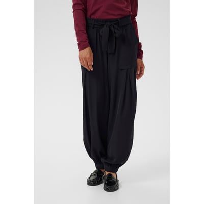 Pantalon casual KAFFE