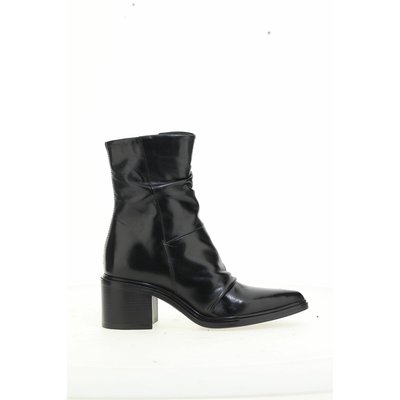 Bottines pointues en cuir plissé MJUS