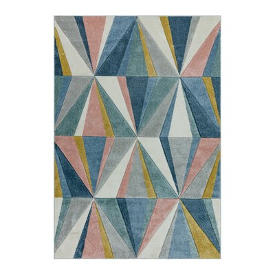 Diamond Pattern Hand Carved Rug SO'HOME