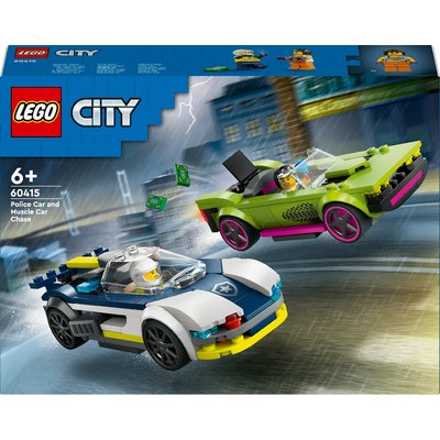 La course-poursuite entre la voiture de police et la super voiture LEGO