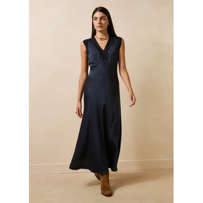 Robe longue fluide en satin sans manches LA FEE MARABOUTEE
