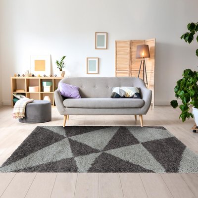 Tapis shaggy tissé motif géométrique TRIANGLE A UN AMOUR DE TAPIS