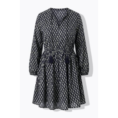 Robe courte, matière texturée avec motif STUDIO UNTOLD