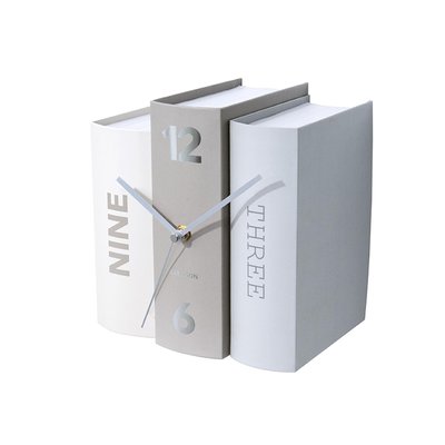 Horloge à poser trompe-l’œil Books KARLSSON