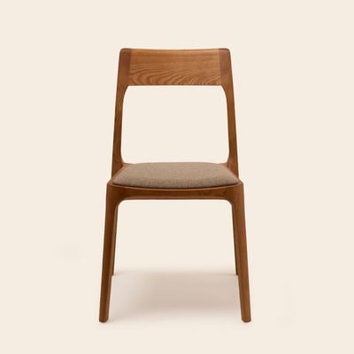 Chaise en Frêne et tissu texturé HARIELLE MADURA