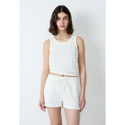 ETAM SHORT VIOLETT ETAM