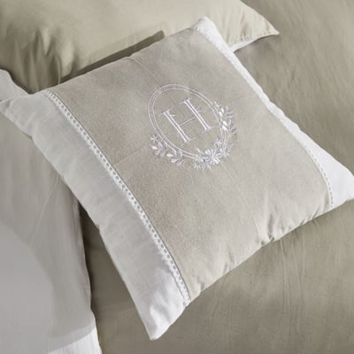 coussin déhoussable brodéet dentelle coton uni CHARME TODAY