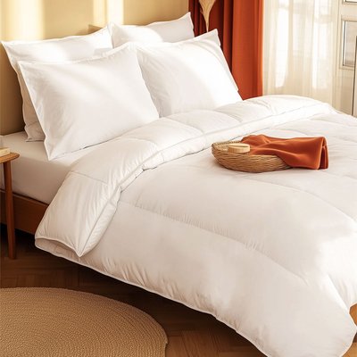 Couette en microfibre - Légère - 180 g/m² COURCHEVEL LIGHT SENSEI MAISON