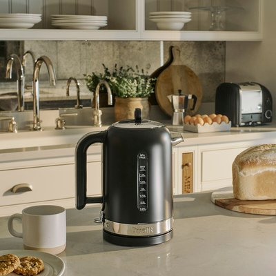 Classic 1.7L Matt Black Jug Kettle - 72785 DUALIT
