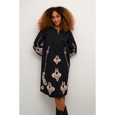 Robe CREAM