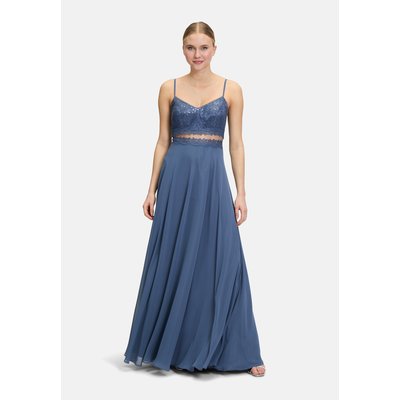 Robe de soirée en dentelle VERA MONT