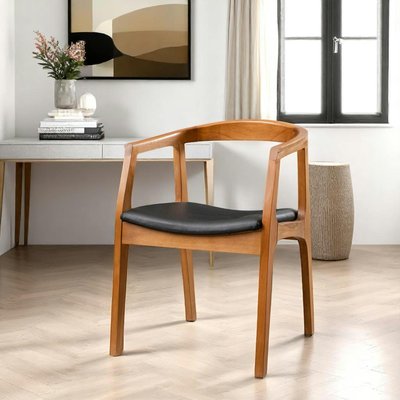 Chaise en bois ronde - assise noire TENA PIER IMPORT