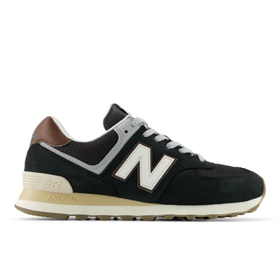 574. NEW BALANCE