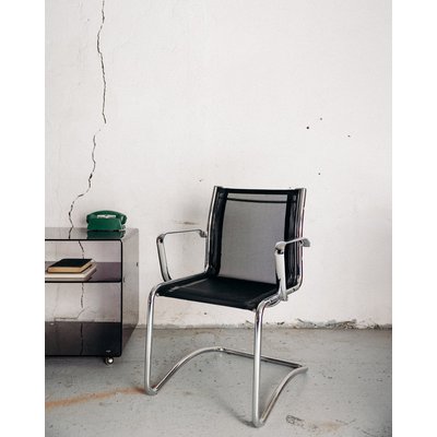 Chaise en métal Diana N°111 - Bon état DEBONGOUT