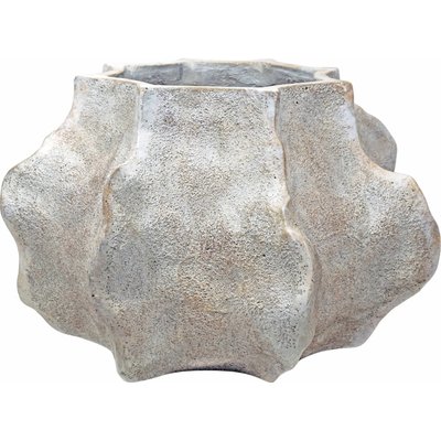 Vase octogonal en ciment  effet vieilli sculptural RECOLLECTION