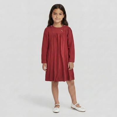 Robe  - Très bon état RISU RISU