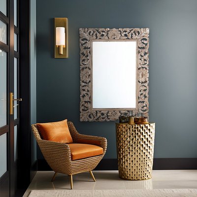 Amya Carved Wooden Mirror ÉDITÉ
