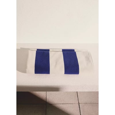 Serviette plage en coton bouclette à rayures MANGO HOME