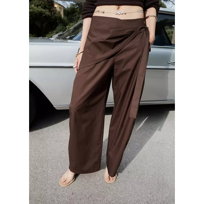 Pantalon droit avec foulard amovible MANGO