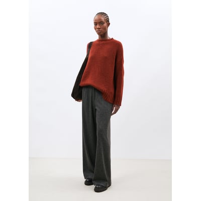 Pull en maille bouclette col rond HUMILITY