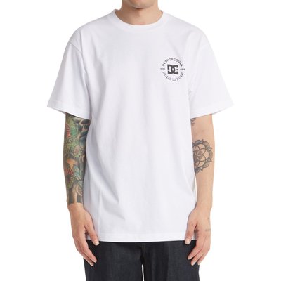 T-shirt. DC SHOES