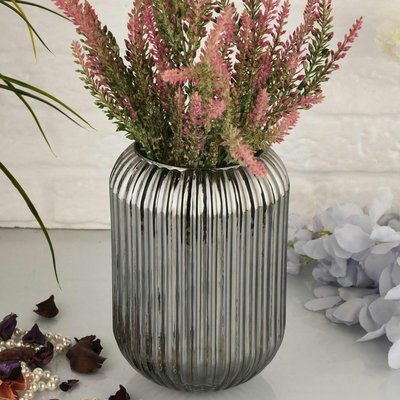 Vase en verre rainuré fumé – style moderne chic PIER IMPORT