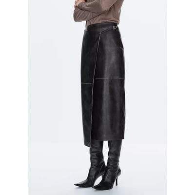 Jupe croisée en cuir synthétique MANGO