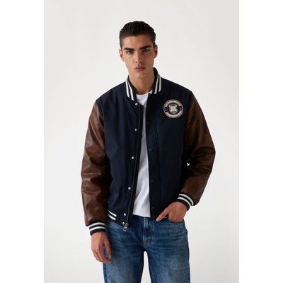 Veste Collège Américain Sergé GUESS
