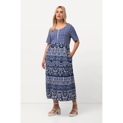 Robe midi à col rond et manches courtes. ULLA POPKEN