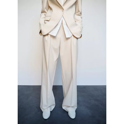Pantalon costume pinces MANGO