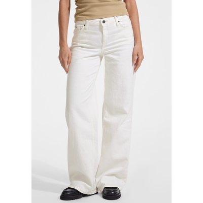 Jean Jambe Large G11 GUESS JEANS