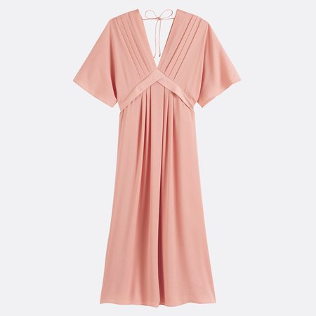 Quelle robe de soirée choisir pour sublimer votre silhouette ?