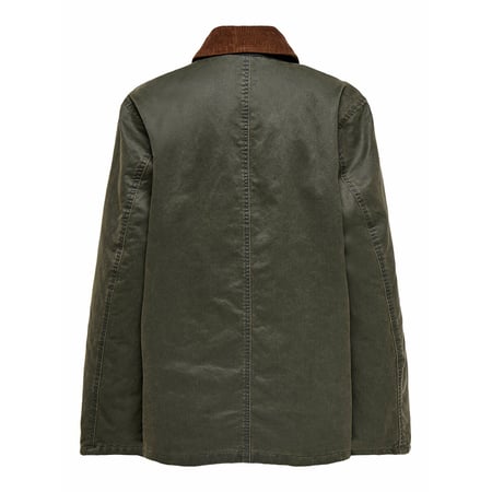 Parkas femininas: como escolher o casaco ideal para um inverno elegante?