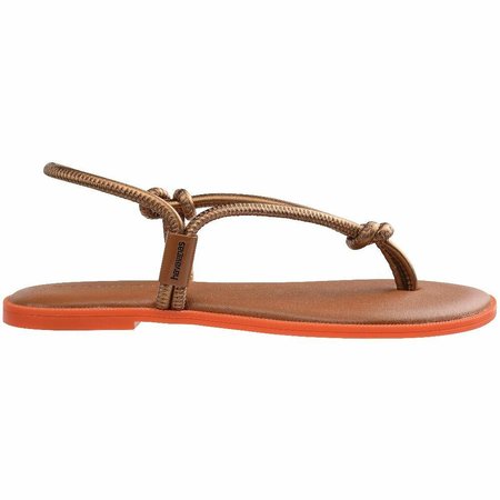 Quelles sandales choisir pour être à la fois tendance et confortable ?