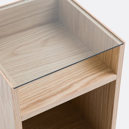 Table de chevet : dépareiller pour un style plus pointu