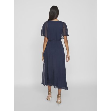 Tenue mariage femme 50 ans : &eacute;l&eacute;gance et modernit&eacute; pour le grand jour