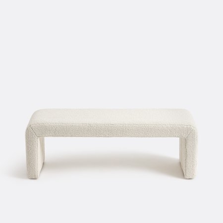 Comment aménager votre entrée avec un banc coffre pratique ?