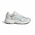 Grau/silber