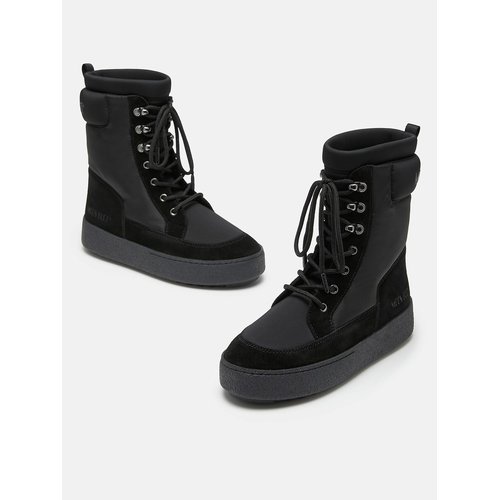 Moon boot delux shop