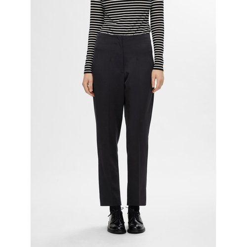 Pantalon a coupe effilee Habille